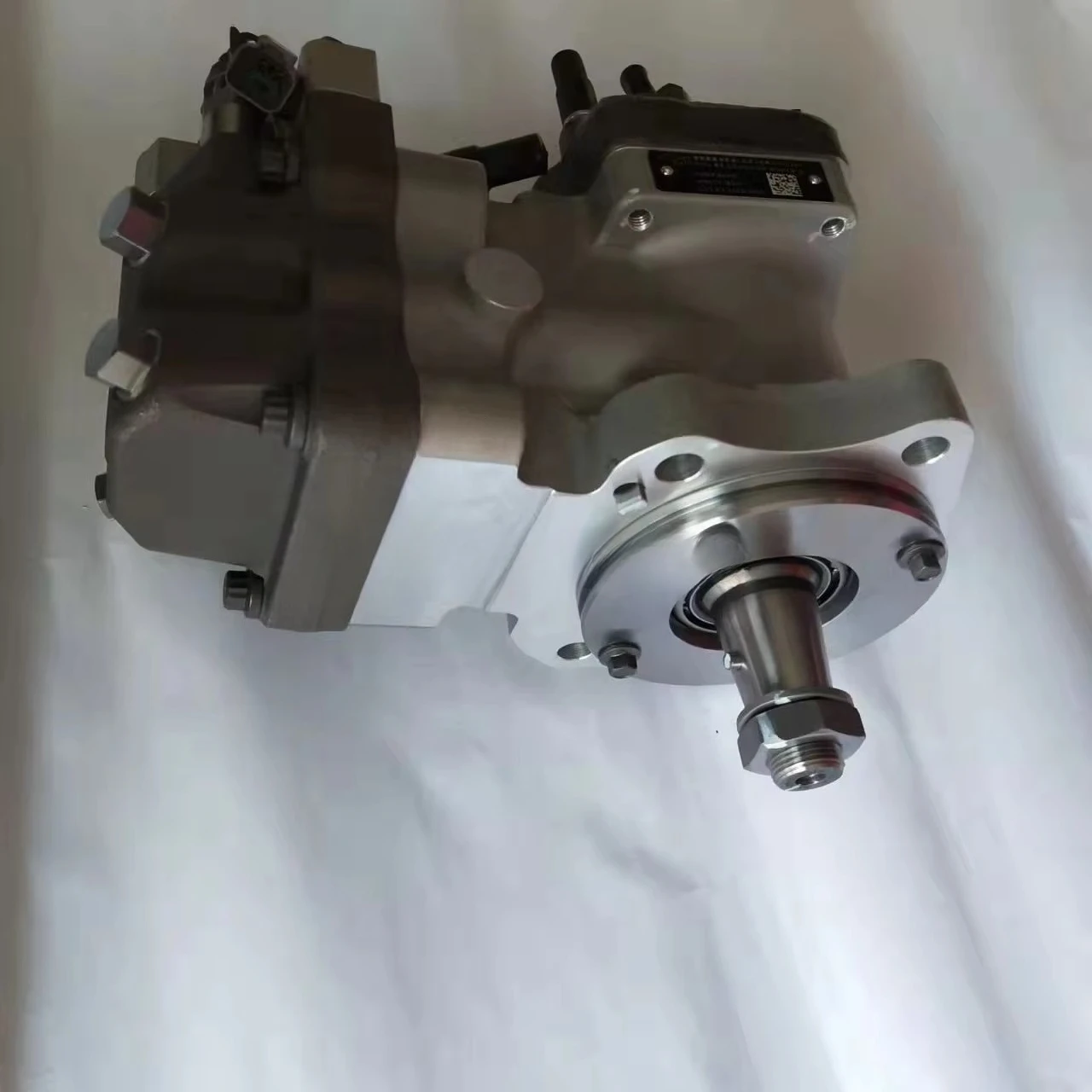 8.9 QSC 8.3 diesels Engine Fuel Injection Pumps 5594766 4954200 4921431 3973228