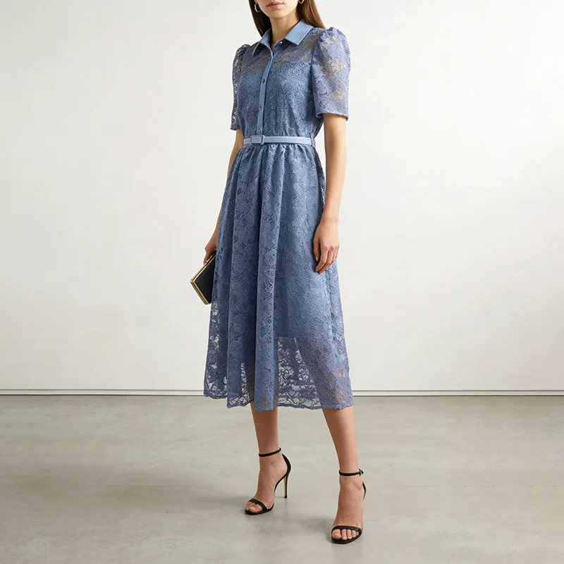 

Платье-рубашка средней длины с кружевной вышивкой, отложным воротником, короткими рукавами, вырезами, поясом, завышенной талией, А-силуэт, 2026, для повседневной носки