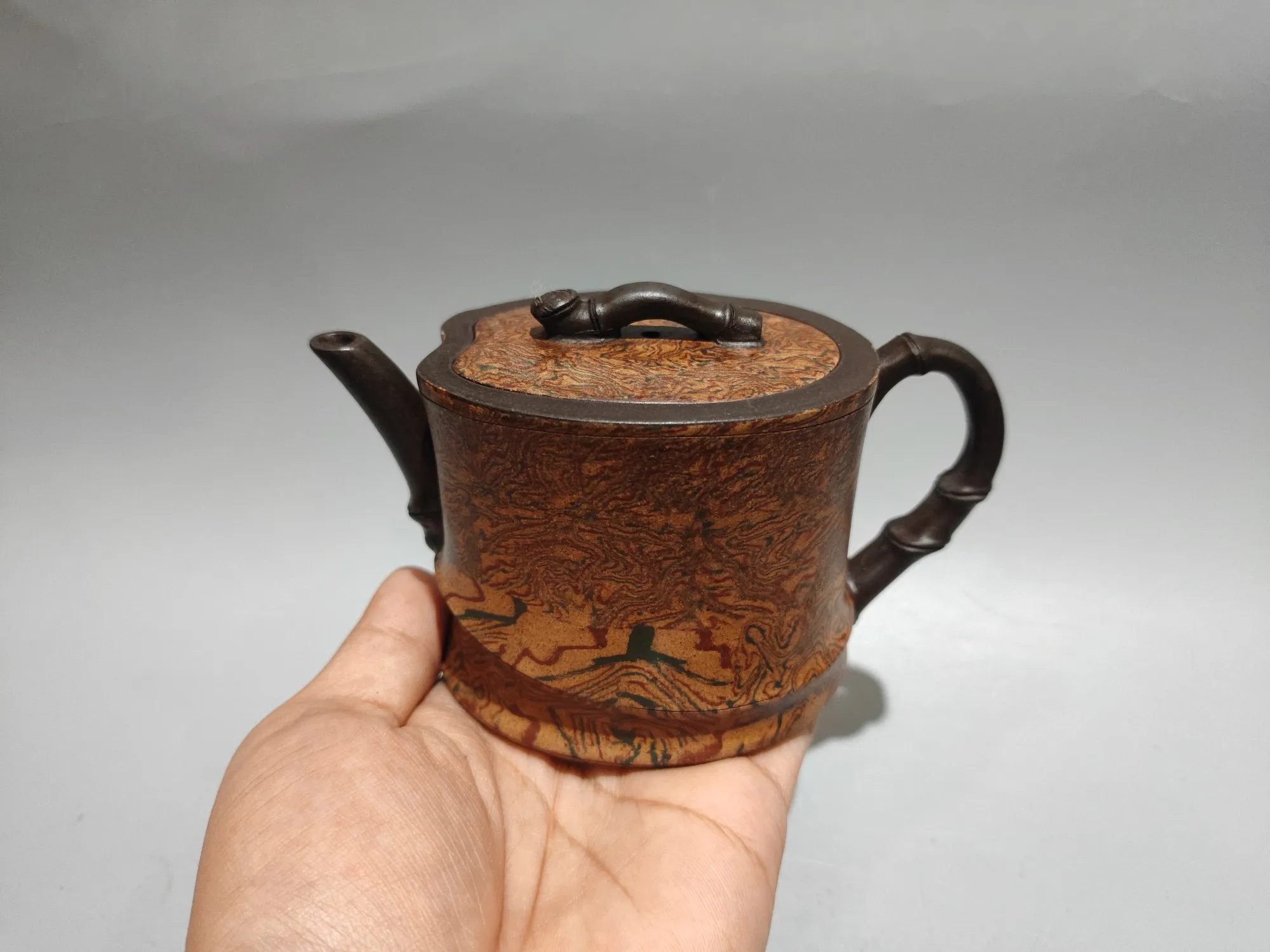 Purple teapot Yixing Purple Clay Teapot Twisted mud Bamboo Rhyme Pot Two tone teapot kettle teapot Tea Charm
