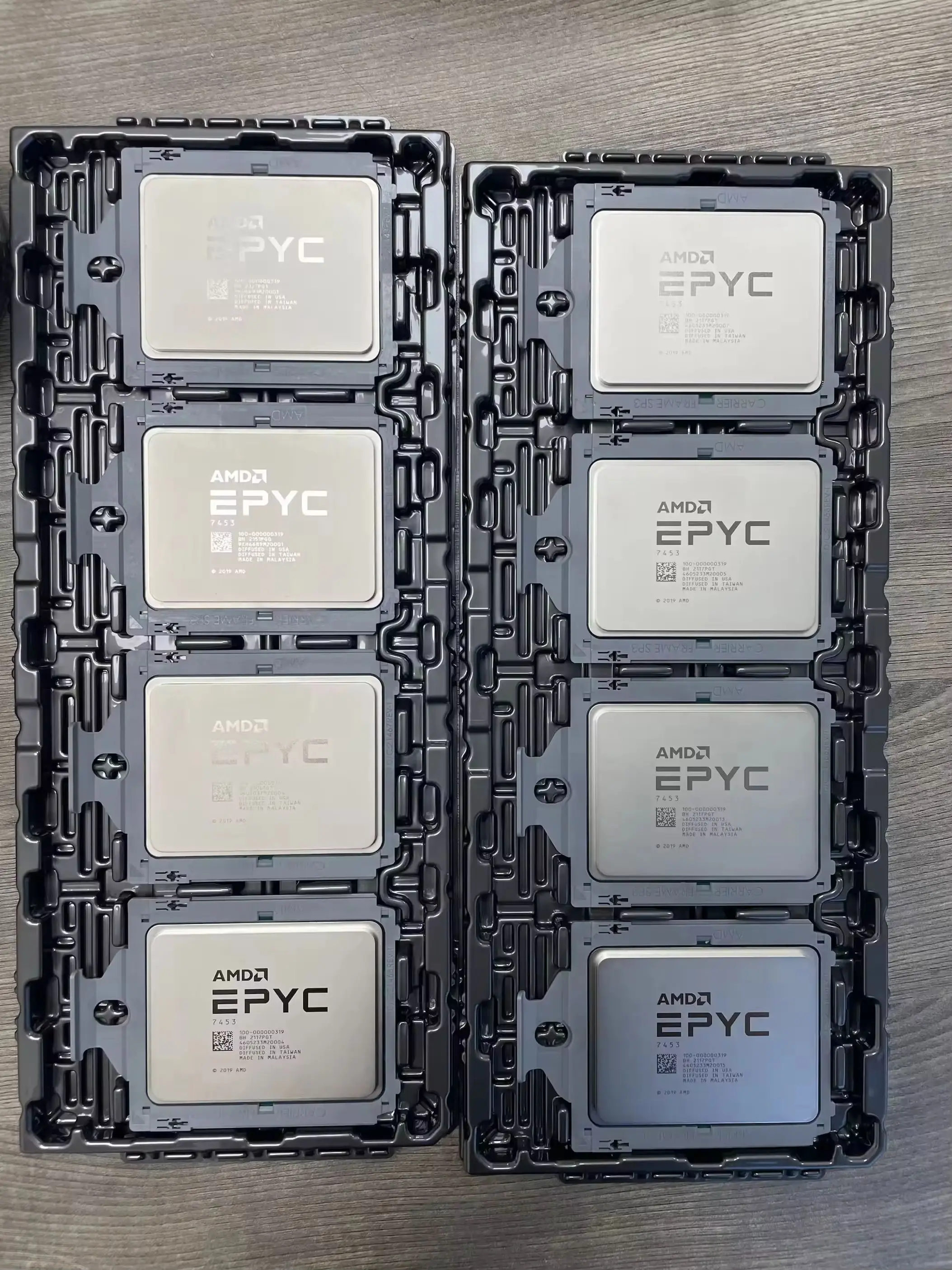 Fabrikpreis EPYC 7702 CPU 2 GHz 64C/128T 64M Cache 200W DDR4-2666V Sockel Sp3 Prozessor für LGA4094 Motherboard 100-000000038