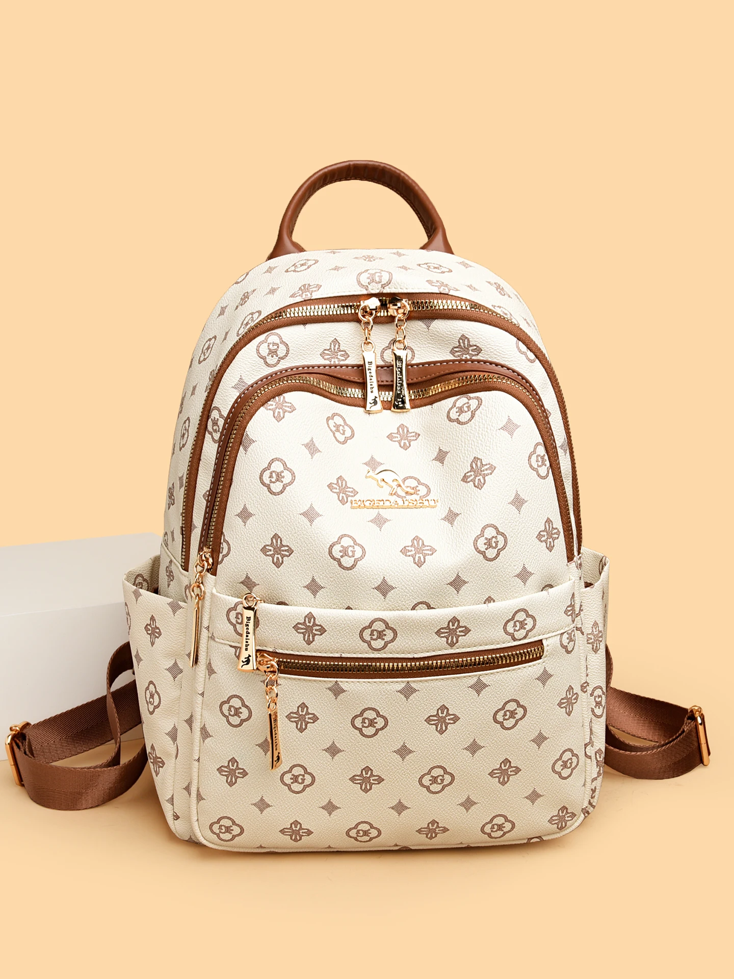 Fashionable Printed Large Capacity Backpack 2026 New Style Lightweight Travel Bag Outdoor Leisure Commuter Polyester Material
