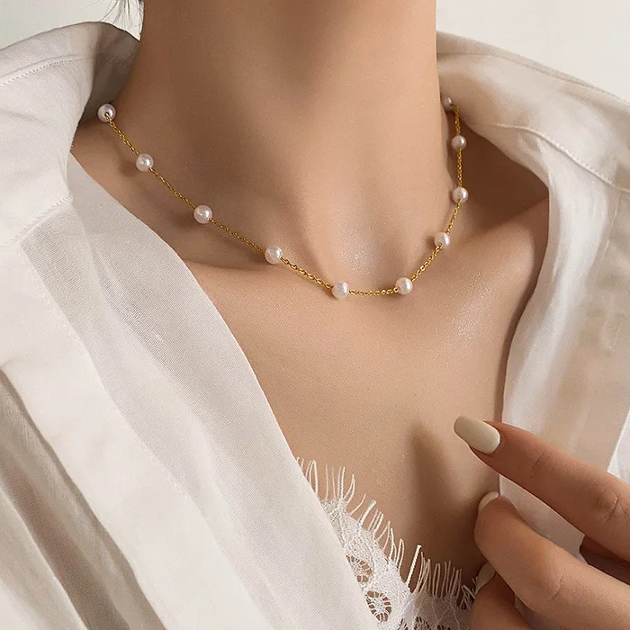 Hot Sale Four Leaves yellow pearl Necklace 925 Sterling Silver Jewelry 18k gold chain for Ladies Party Favo image 2