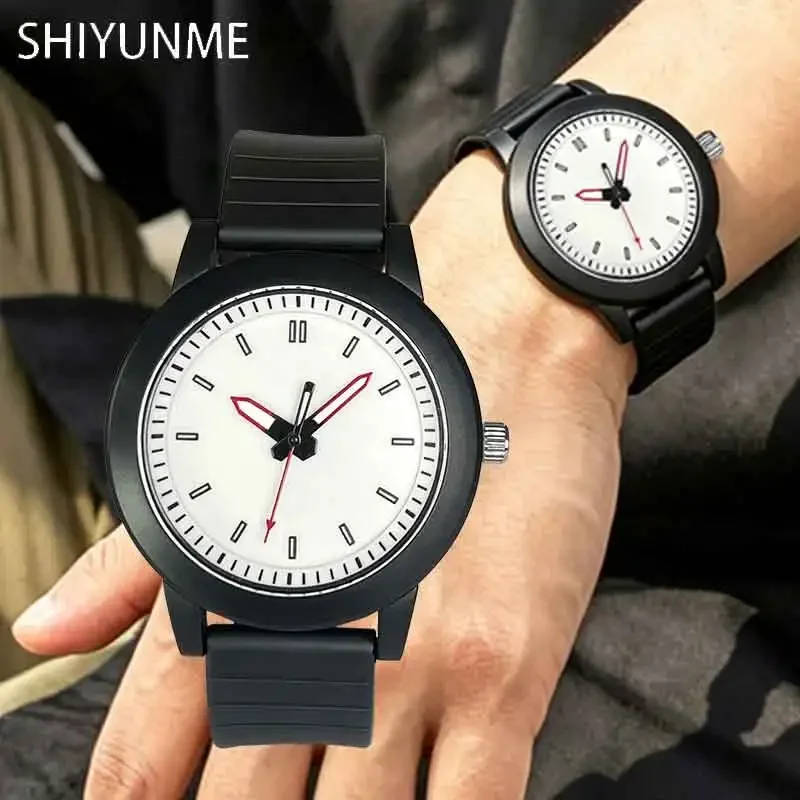 SHIYUNME 1pc Fashion Teenager Quartz Watches TPU Strap 3Bar Waterproof Man Woman Outdoor Sport Simple Temperament Casual Watch