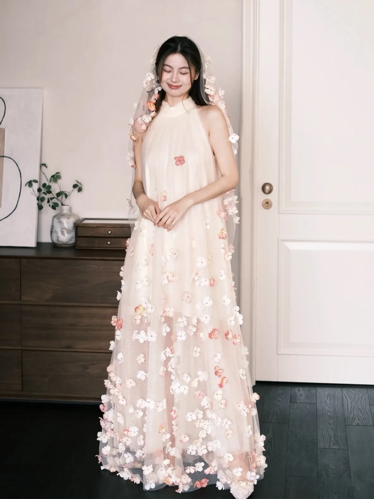 

3D Floral Halter Neck Tulle Maxi Dress Women 2026 New French Style Sweet Bridal Morning Robe Pink Engagement Evening Gowns