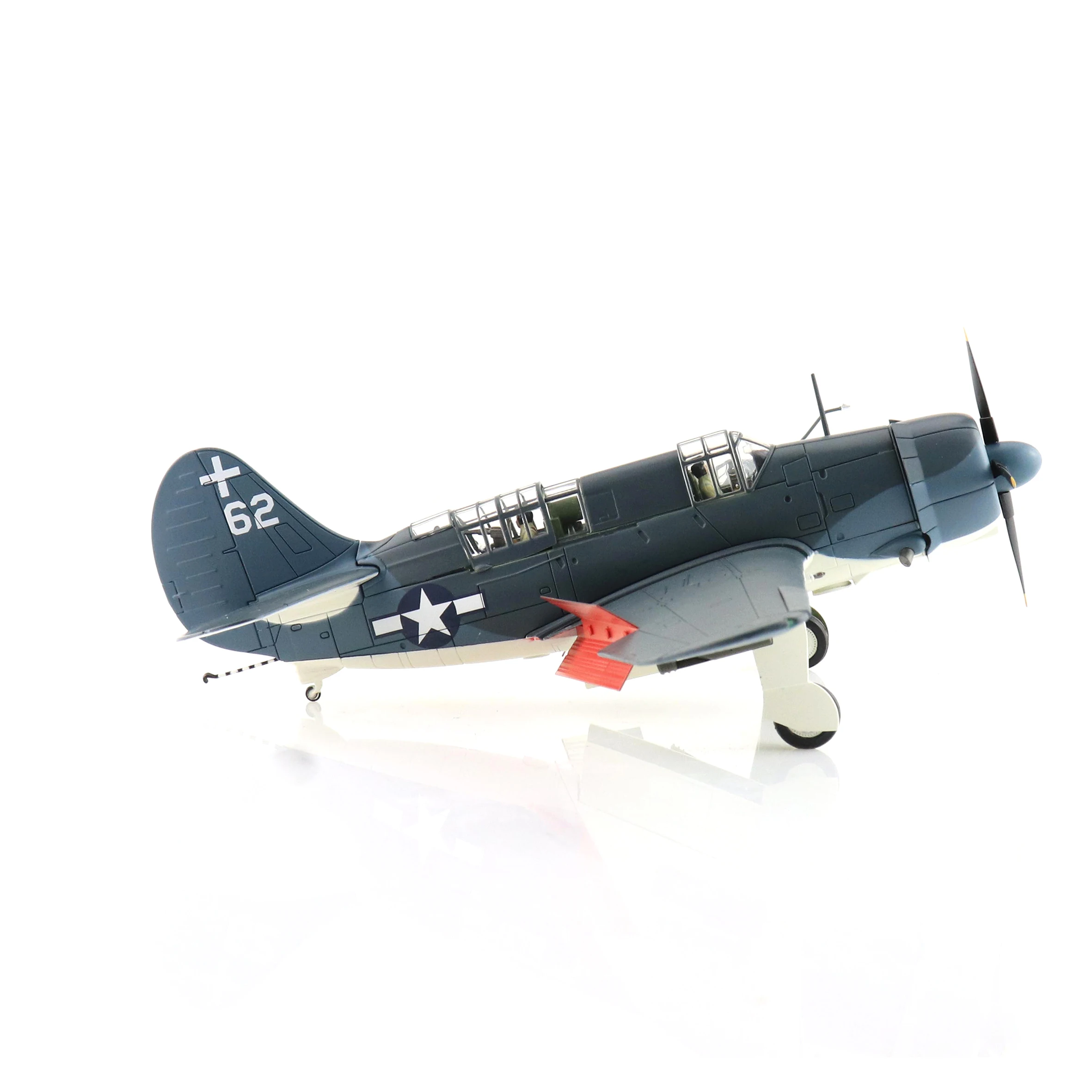 1/72 HA2215 US SB2-C Helliver White 62, VB-18 US Intrepid 1944 Alloy Collection Model