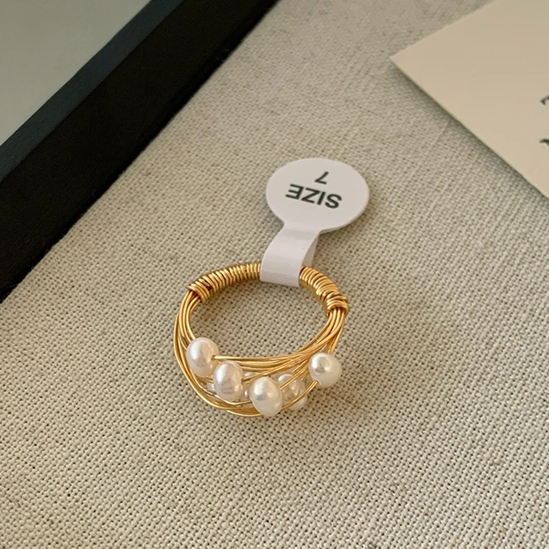 خاتم لؤلؤ المياه العذبة الطبيعي للنساء الخفيف الفاخر الراقية خاتم الرجعية المتخصصة السبابة