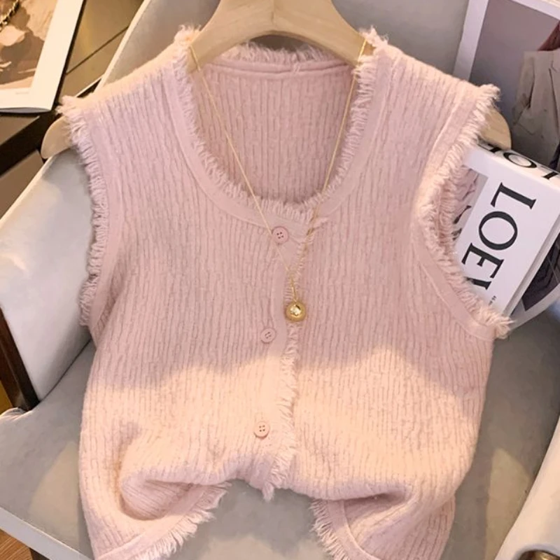 Knit Tops for Woman Round O Neck Winter Button Vest Women\'s Sweater Pink Crochet Y2k Fashion Korea Korean Luxury Jumper New In