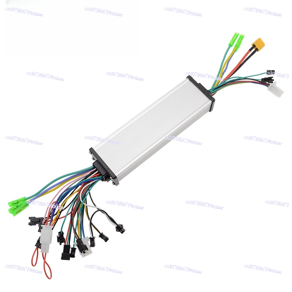 

Контроллер бесщеточного двигателя постоянного тока для электромобилей с двойным приводом