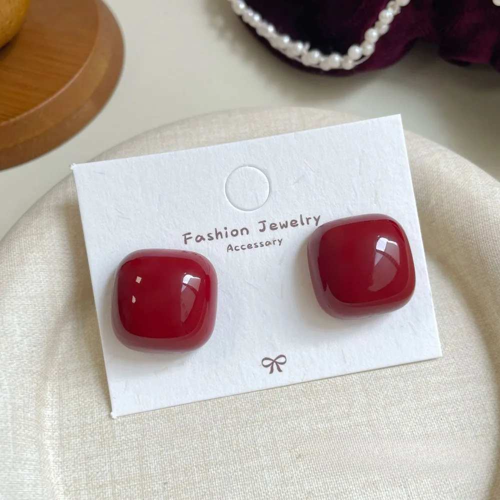 Retro Red Bowknot Stud Earrings Image 5