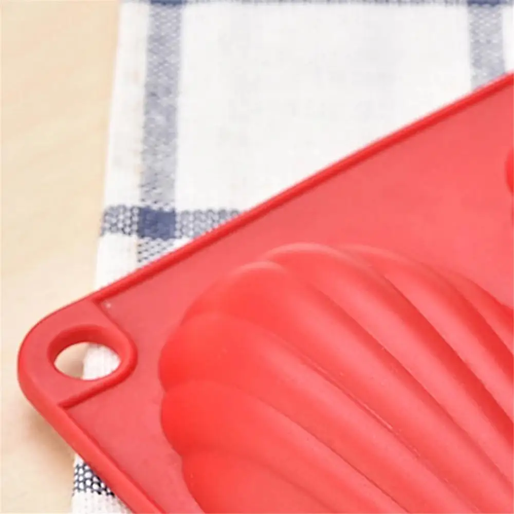 15Even Mini Baking Pan Mould Food Grade Madeleine Shell Silicone Cake Mold Baking Pan Mould Chocolate Kitchen Baking Tool