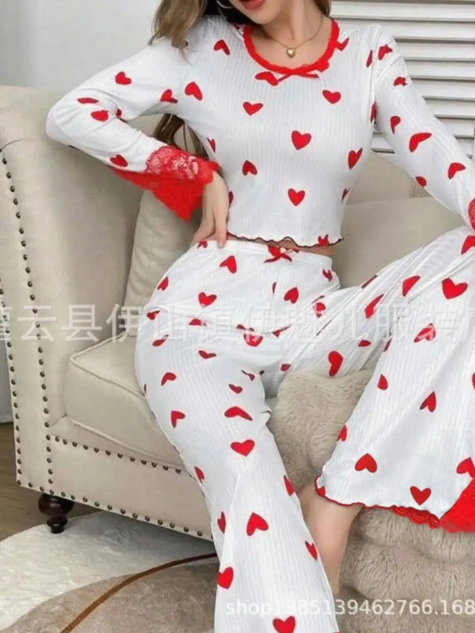 Hot Selling Homewear Lace Heart Round Neck Lace Long Sleeve Pajamas For Women Wearable Outside Long Pants Two-Piece Sets YUEI