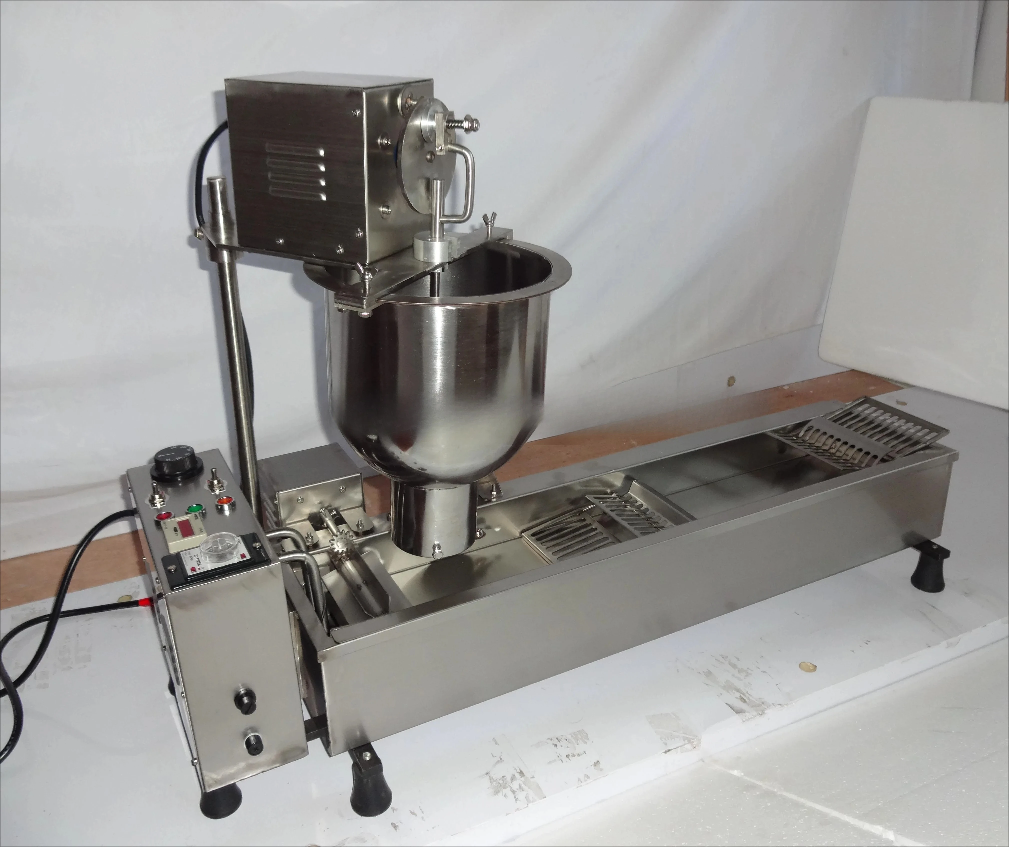 #Automatic Donut Machine Commercial Dough Nut Fryer Automatic Production Mini Donut Maker for Bakery Hotel Cafe