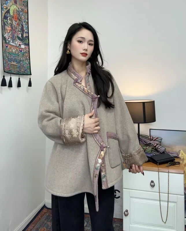 

Chinese Xizang Women's Plain Color Double Faced Woolen Coat Tibetan Clothes