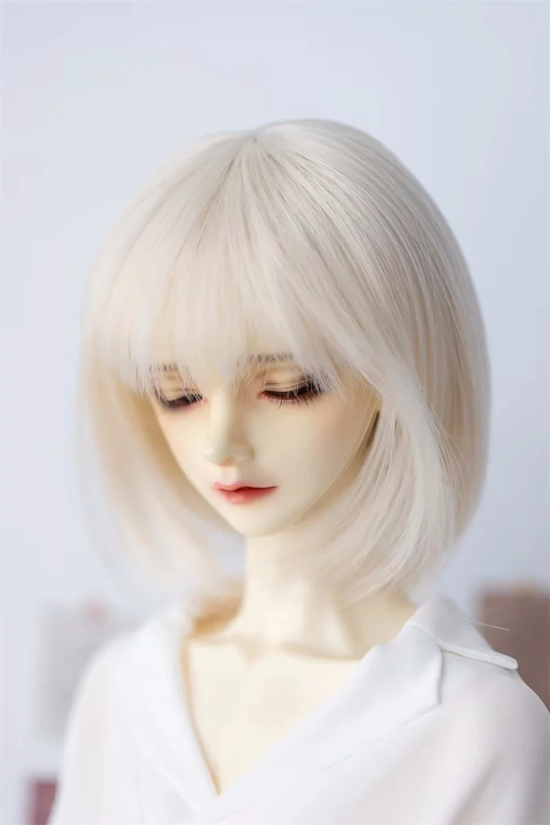 

Парик куклы BJD, игрушка для девочек, элегантный 1/3 1/4 1/6, детский белый, синий, фиолетовый, высокотемпературный шелк, короткие прямые волосы, парик, аксессуары для кукол