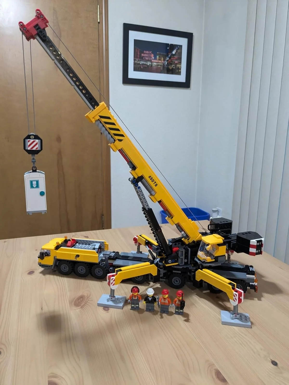 

City Yellow Mobile Construction Crane Building Block Toy Birthday Gift for Christmas Construction Toys Pretend Play Set for Kids