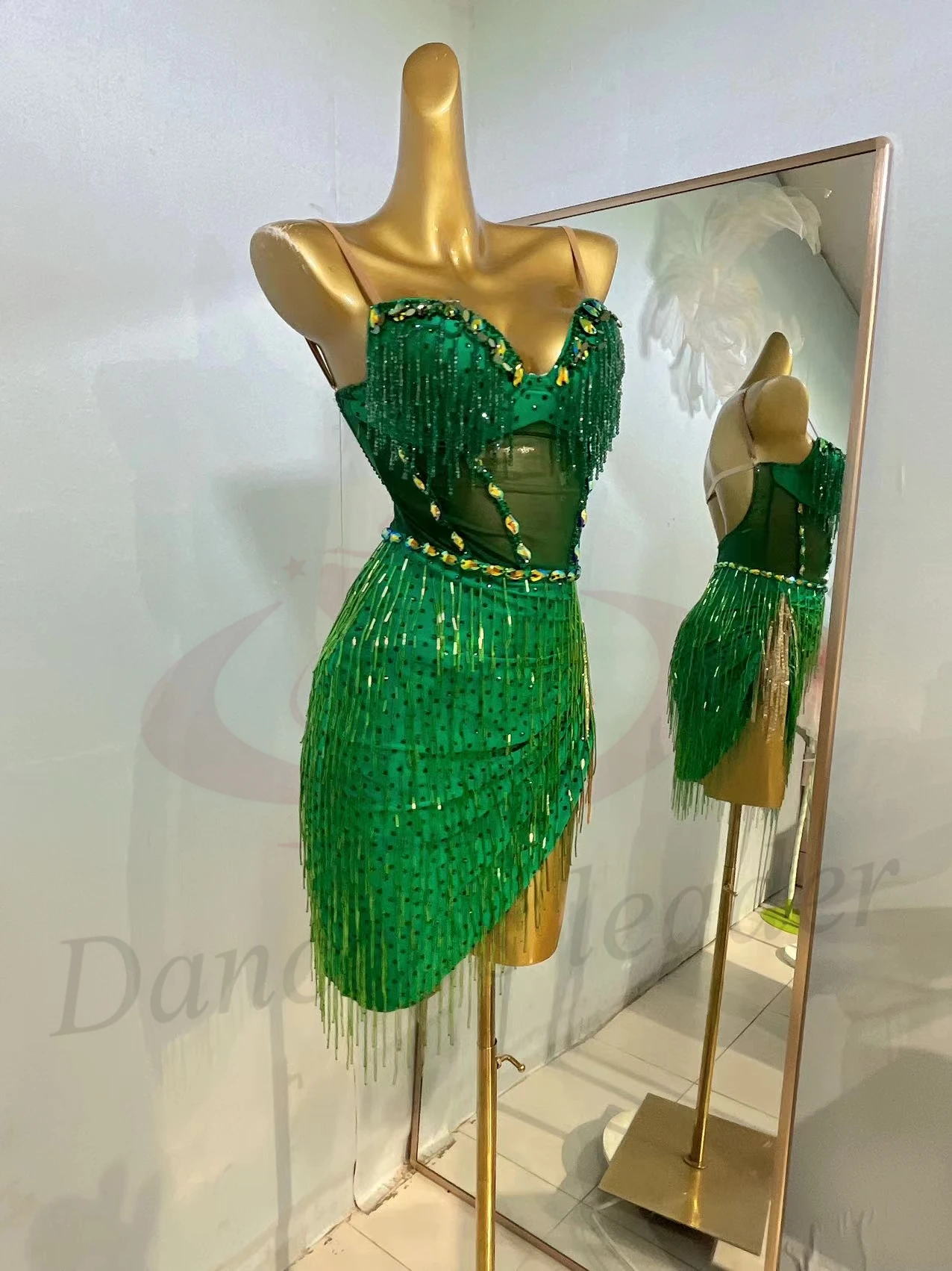 라틴 댄스 경연 대회 여성용 하이 엔드 맞춤형 진주 튜브 술 쉬어 서스펜더 탱고 삼바 퍼포먼스 라인 석 드레스