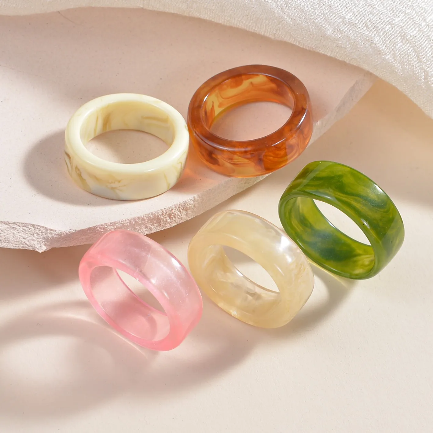 Fashion Colorful Transparent Acrylic Ring Round Marble Pattern Resin Design Personality Quality Jewelry For Unisex Accessariess