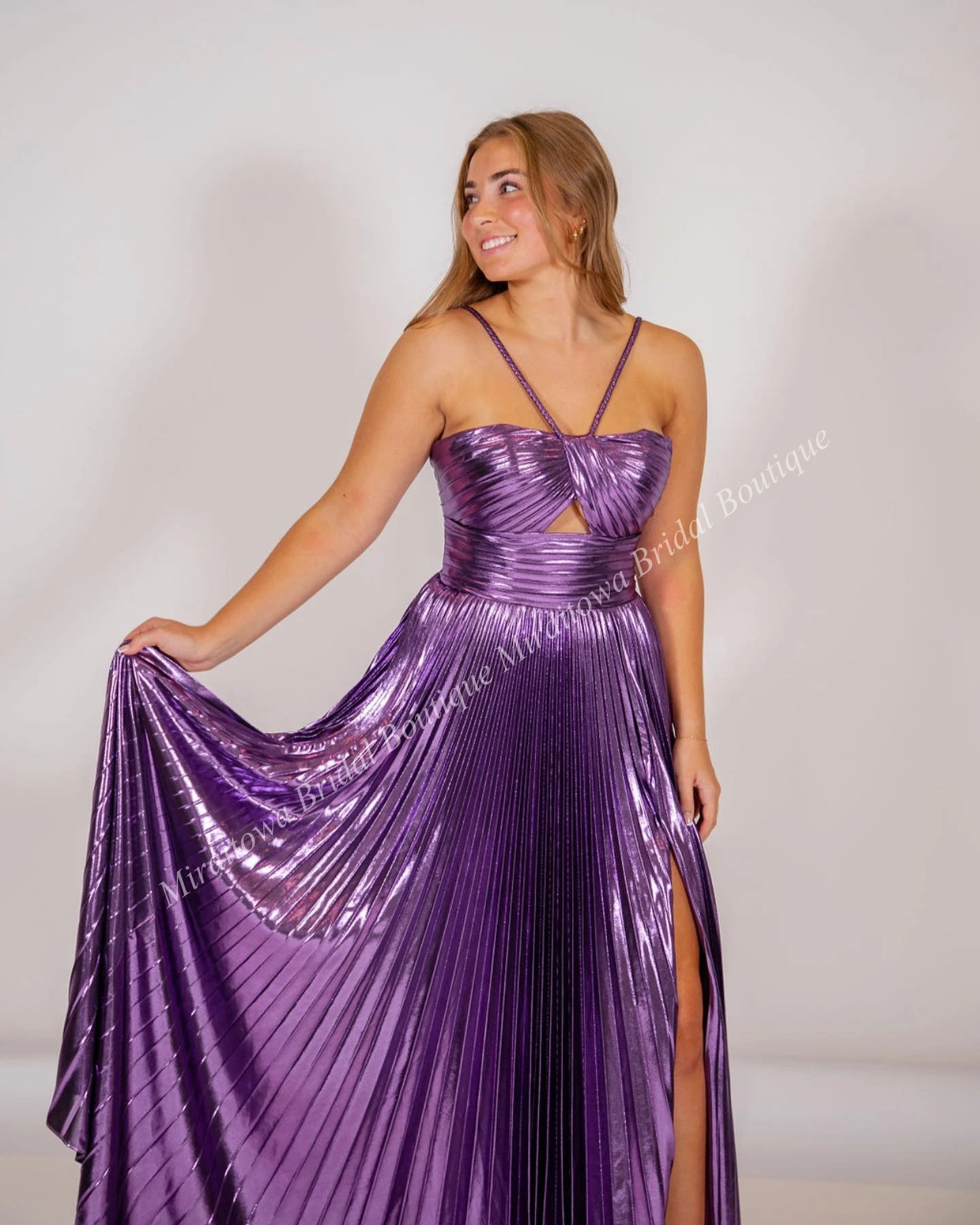 Metallic Pleated Formal Evening Dress 2k24 Keyhole Braided Straps Lady Pageant Prom Cocktail Party Gown Saudi Arabia Gold Purple