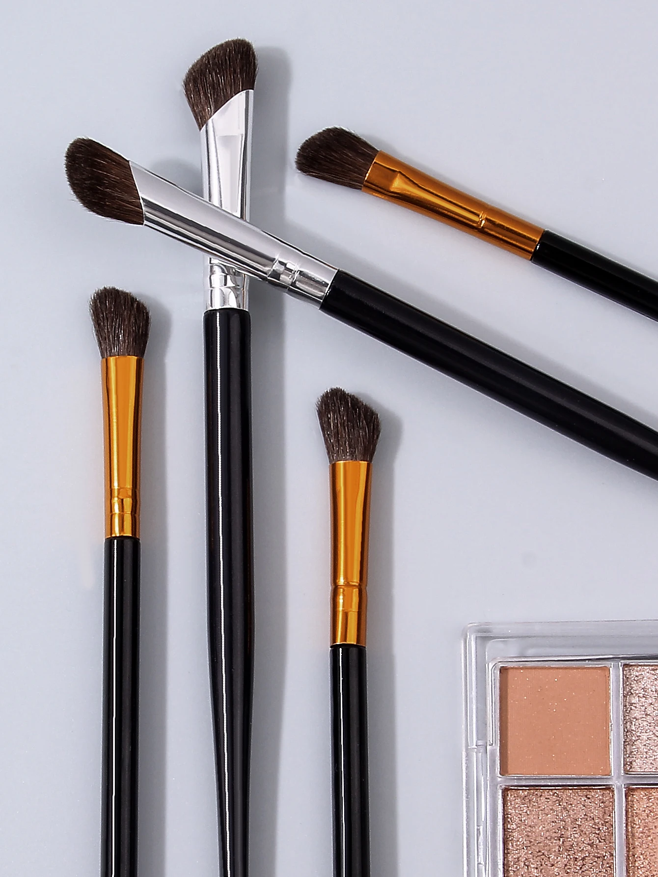 5PC sikkelneuscontourborstel, zachte synthetische schuine/hoogtepunt/concealer blending tool, Travel-Pro Kit voor oog- en gezichtsmake-up