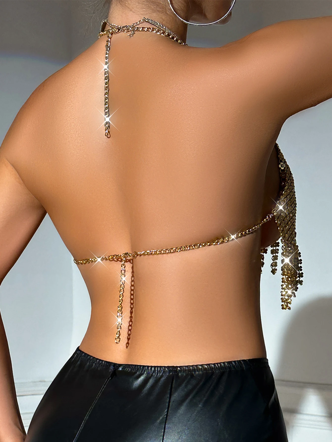Sexy See Through Metal Rhinestone Crop Top Women Summer Halter Y2K Streetwear Sequin Tank Top Club Beach Party Tops Rave Outfits