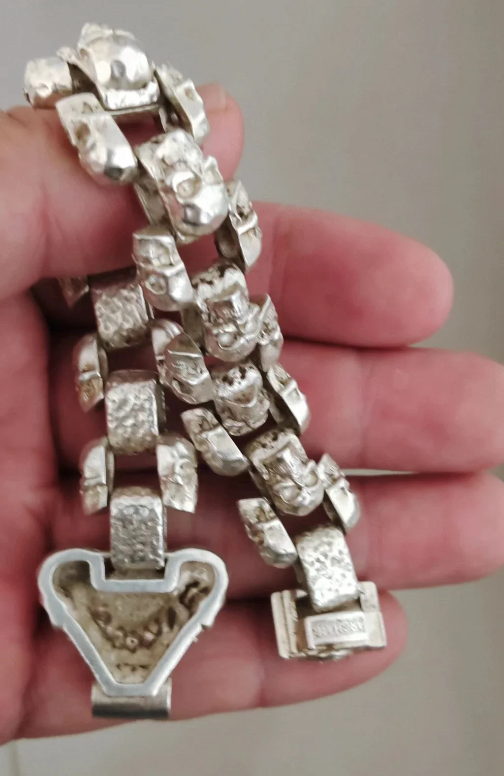 Ancient Tibetan Silver Bracelet Skull Design Exquisite Craft Unique Shape Jewelry for Warding off Evil