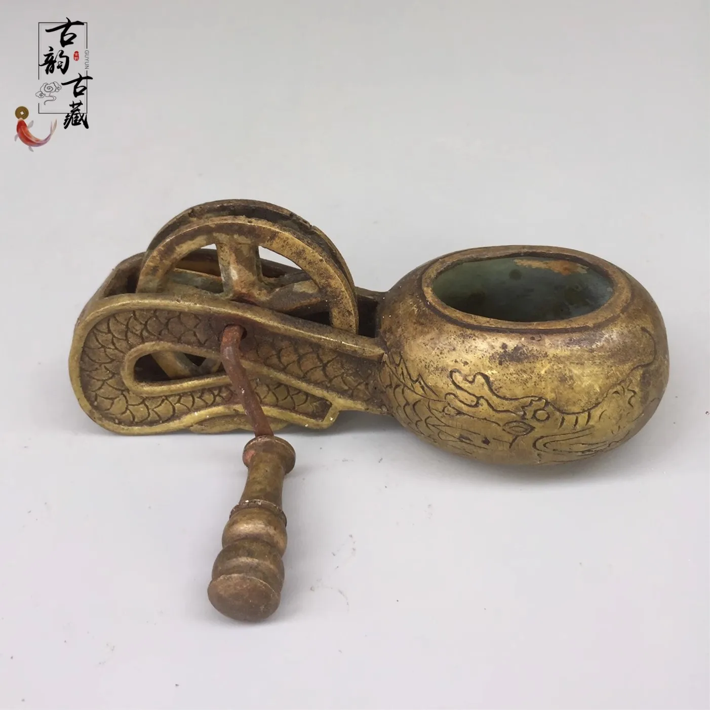 

Old Chinese copper planning a straight line of ink on a small copper car, Free shipping