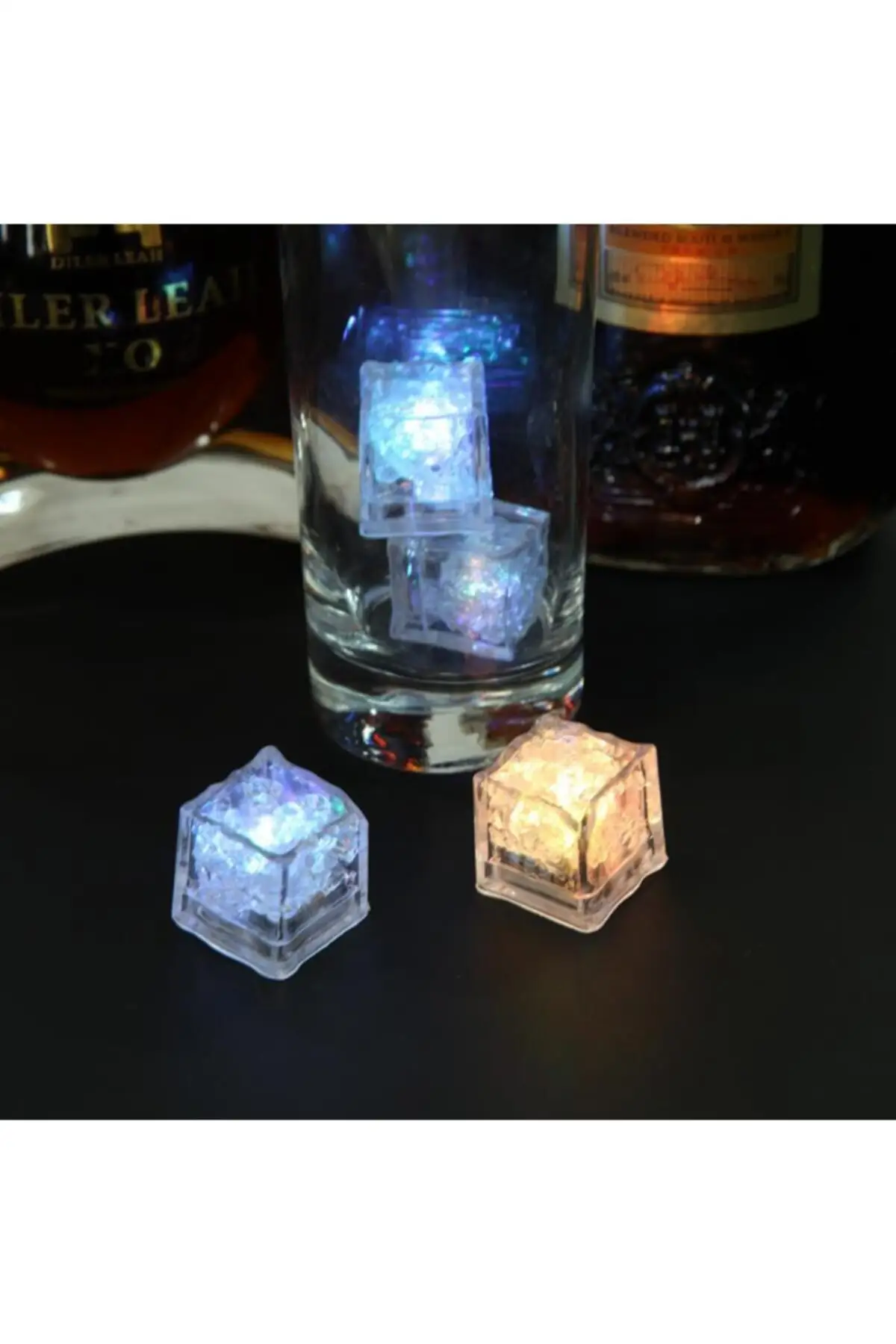 Led Es Batu Bercahaya Berwarna Es 2 Buah Bergaya Berguna Mencolok Megah Dekoratif 2022 Model Tren