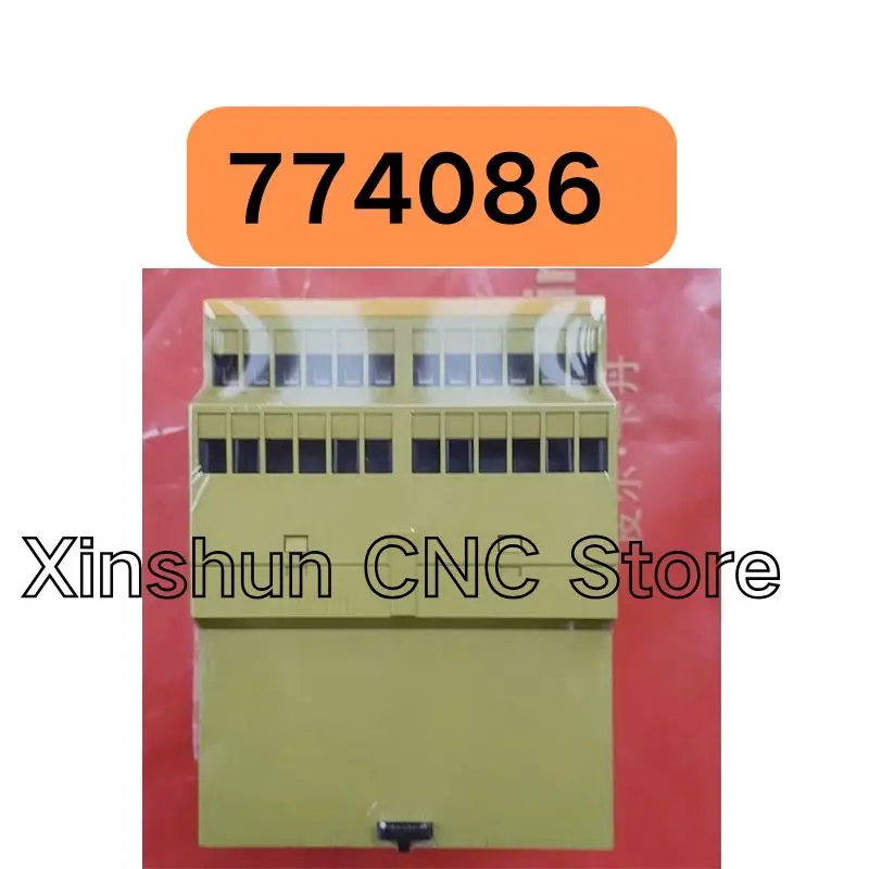 New PNOZ 11 774086 safety relay for quick delivery
