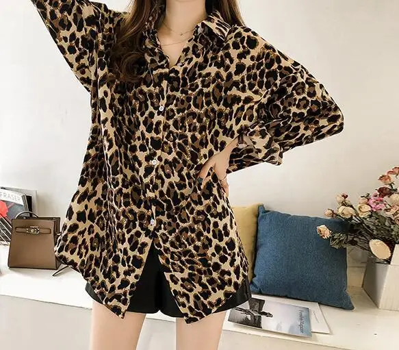 Leopard Print Lapel irt for Women Mid-Length Casual Sle V-Ne Long Sve Slim Fit Polyester Fabric Faion Autumn Wear
