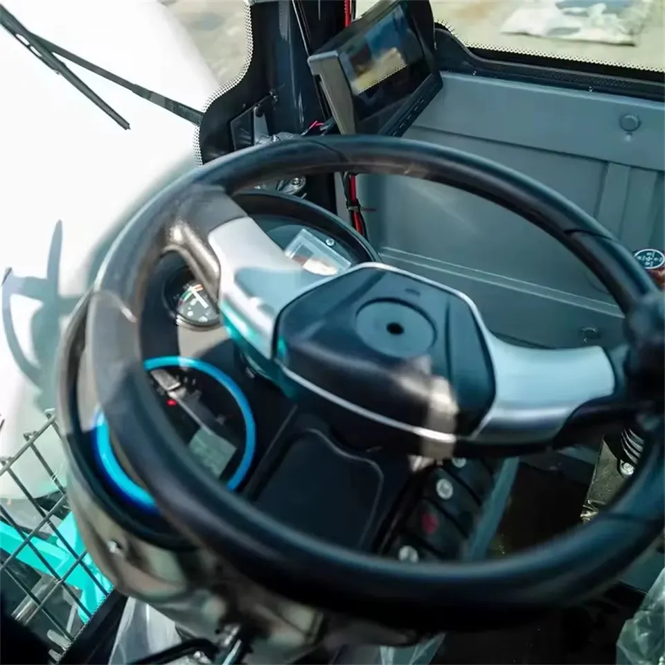 New Intelligent Self-Loading Cement Concrete Mixer Truck Pump Engine 4 Cubic Construction Farming Industries Manufactured Core