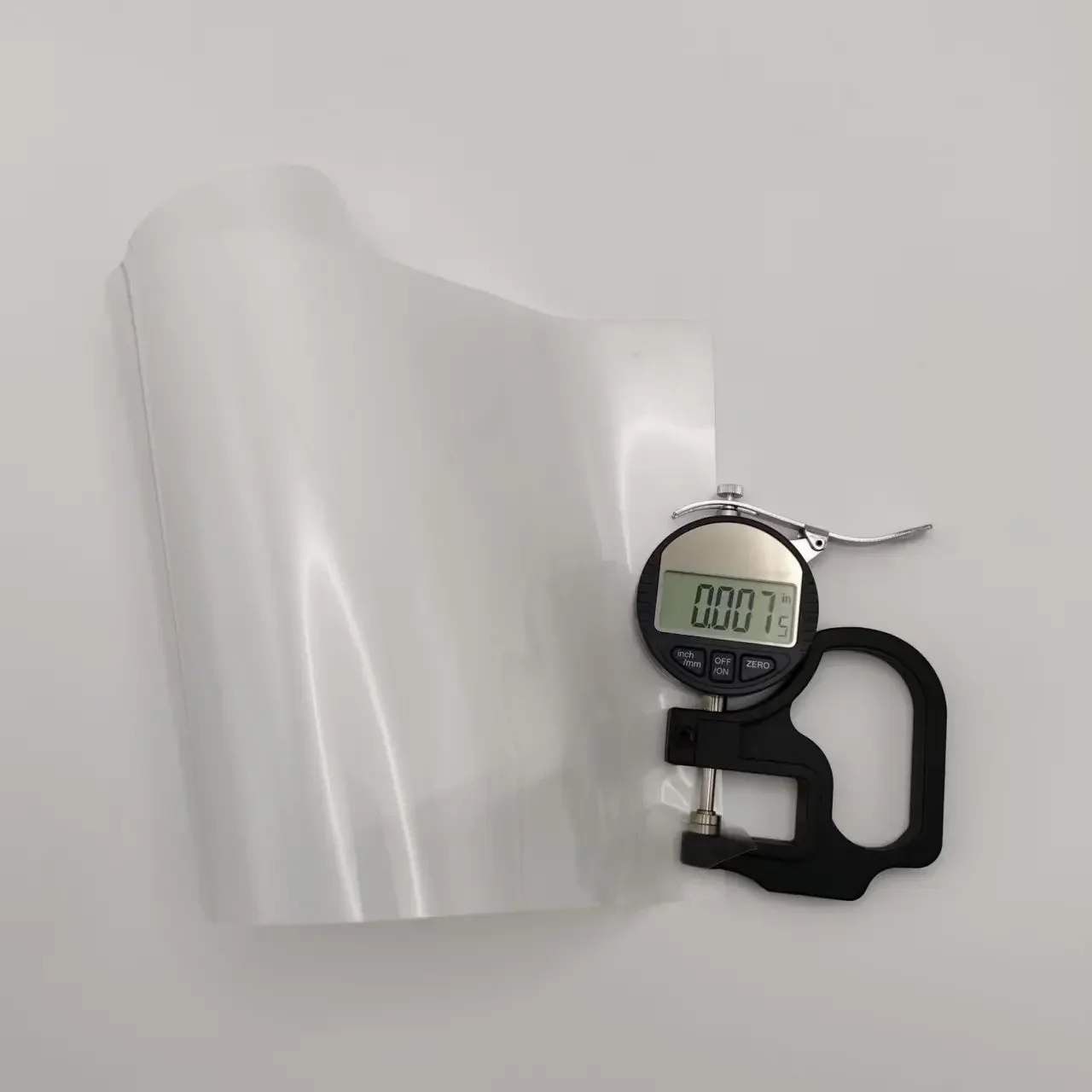 2025 المصنع مباشرة بولي يوريثان شفاف لمعان محسن PPF طبقة حماية الطلاء تغطية كامل الجسم التفاف السيارة غير مرئية