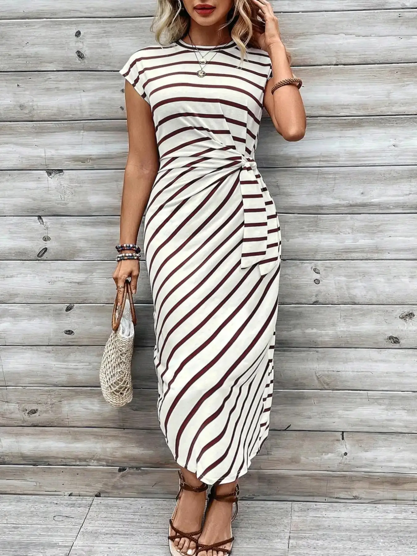 Gaun Lengan Sayap Kelelawar Depan Simpul Cetak Bergaris Ukuran Besar, Gaun Panjang Leher Bulat Lengan Pendek Kasual untuk Musim Panas, Pakaian Plus Wanita