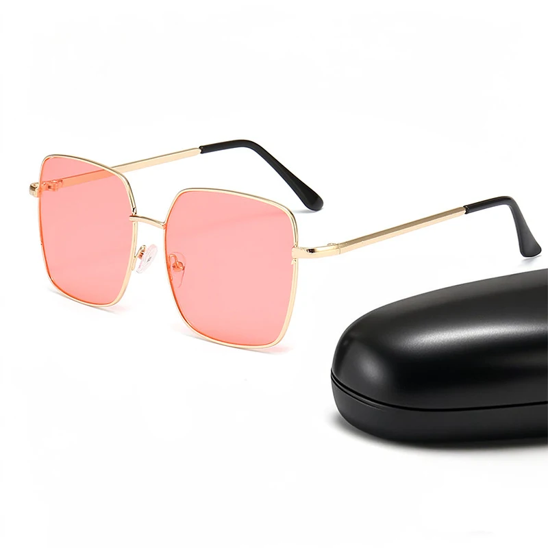 

Квадратные солнцезащитные очки Ocean для мужчин и женщин, модные трендовые классические винтажные розовые линзы, металлические пляжные солнцезащитные очки унисекс, оттенки очков 2025