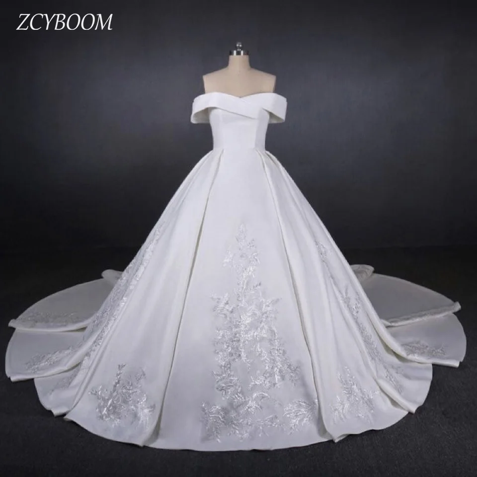 

Luxury Boat Neck Sleeveless Appliques Off The Shoulder Wedding Dresses 2023 A-Line Floor Length Sweep Train Stain Bridal Gown