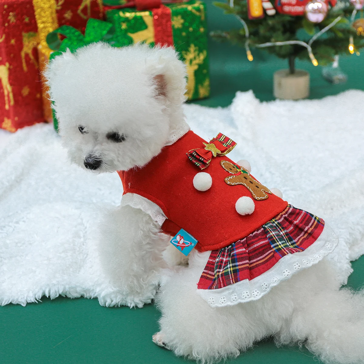 1PC Pet Clothing Cat Autumn/Winter Christmas Gingerbread Man Red Checkered Skirt Suitable for Small and Medium sized Dogs