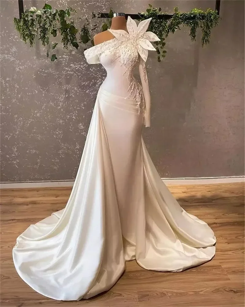 Personalizado um ombro plus size vestido de casamento 2024 plissados frisado pérolas sereia vestidos de festa de noiva