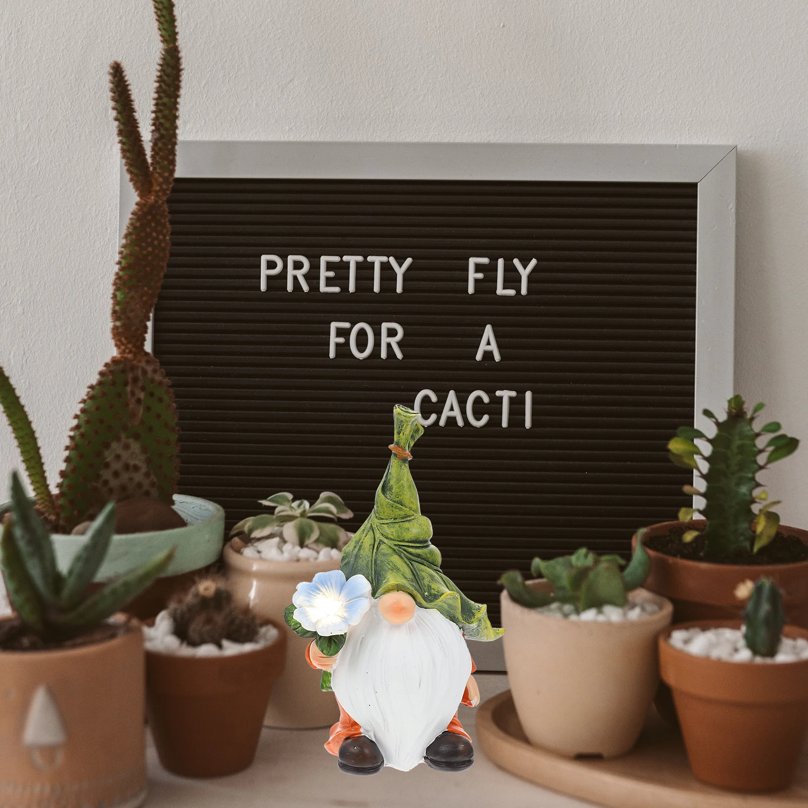 

Gnome Luminous Statue Adornment Lawn Decoration Solar Powered Garden Gnome Glow Night Festive Photo Prop Halloween Gift