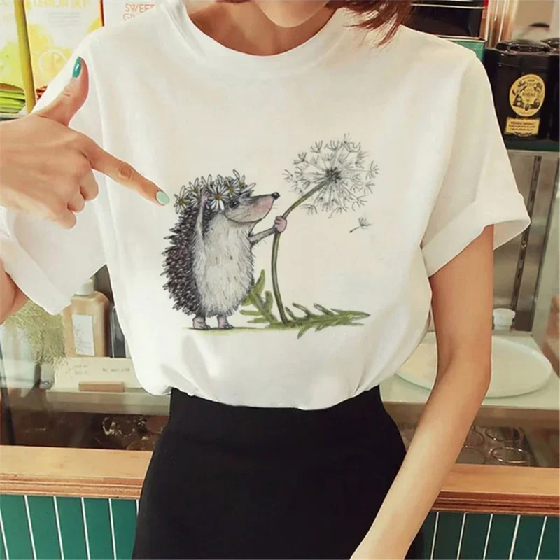 Cute Women T Shirt 2024 Cartoon Hedgehog Print Tops Tshirt femme Graphics Korean Fashion Harajuku Streetwear Ladies Tee shirt