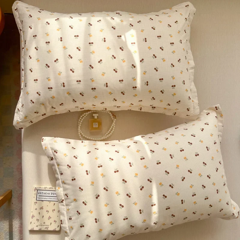 Pure Cotton Pastoral Floral Printed Pillowcase 1 Pair Skin-Friendly Pillow Cover for Bed Cozy Pillowcase for Adults and Children