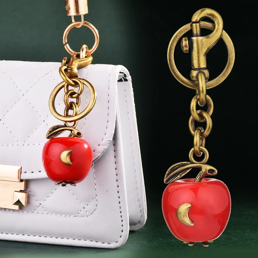 

2025New Apple keychain, bag pendant, women's bag accessory, exquisite car keychain