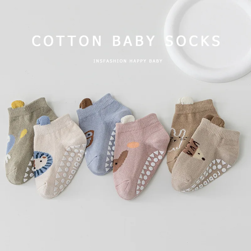 

Носки-лодочки для детей 0-1 года, милые противоскользящие напольные носки с героями мультфильмов, хлопковые носки для мальчиков и девочек, прогулочные носки для новорожденных, мягкая детская обувь