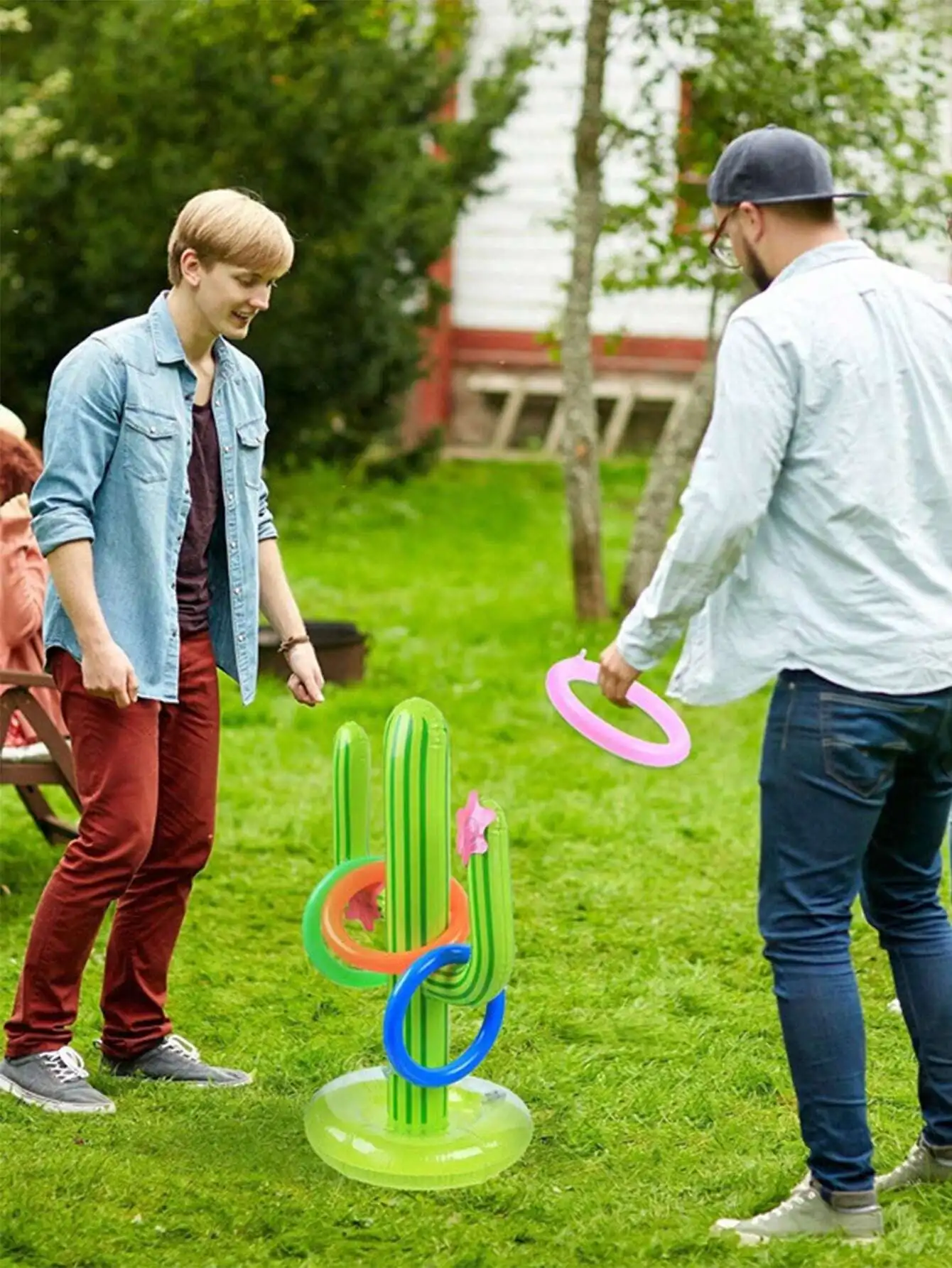 

Water inflatable throwing toy swimming pool toy, 5pcs water party cactus circle throwing game.