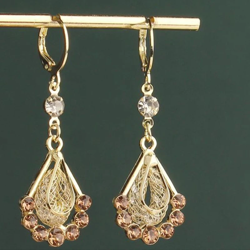 1 Pair Fashion Luxury Water Drop Crystal Long Tassel Earrings Female Jewelry Women's Alloy Earrings Wedding Party Gift