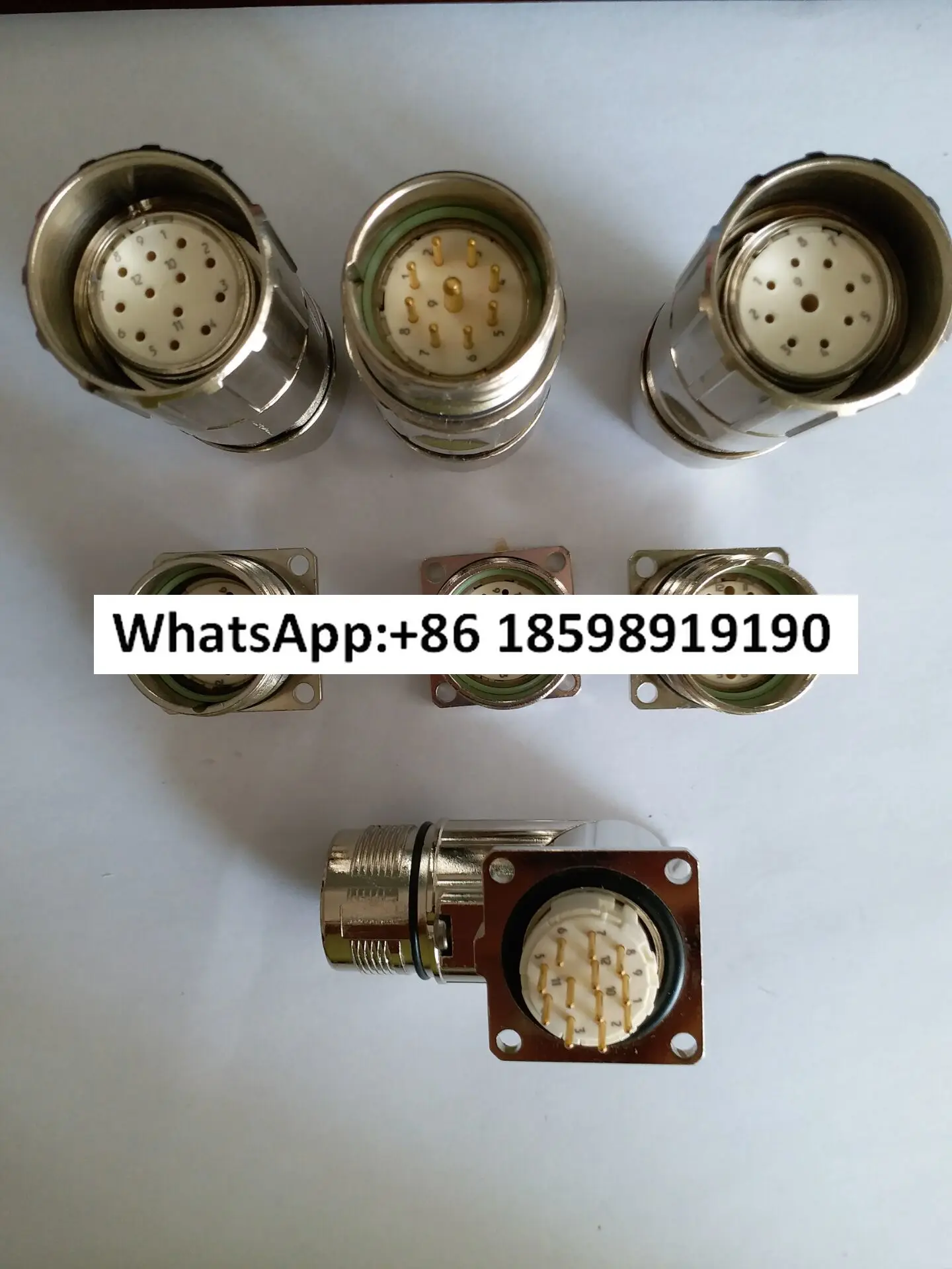 prise-6-7-8-9-12-17-19-broches-male-et-femelle-prise-m23-m17