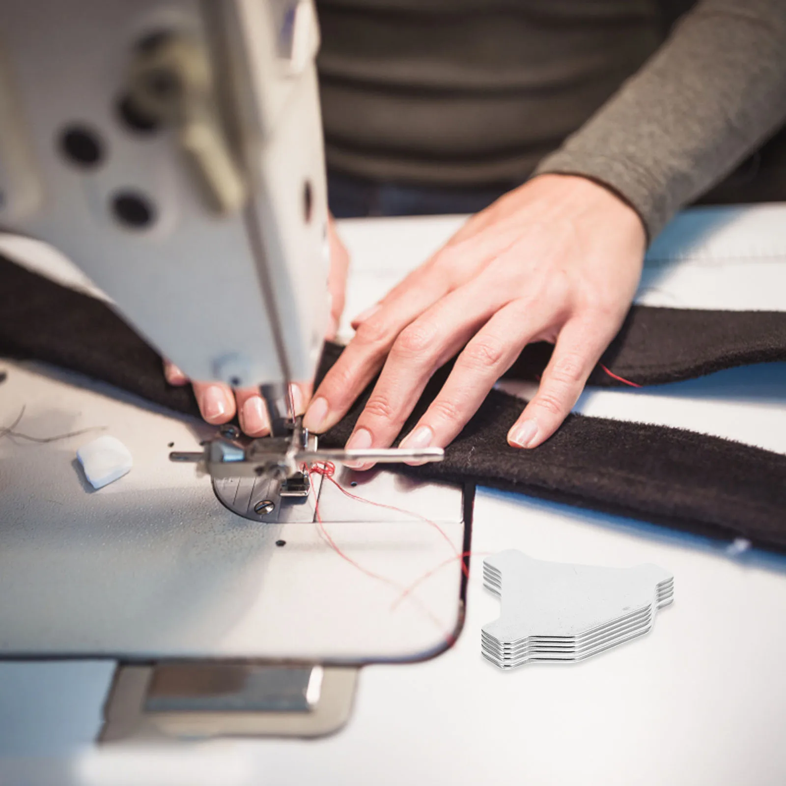 

5Pcs Portable Screwdriver Set for Sewing Machine Parts Repairing Tools Equipment Bobbin Case Screwdriver