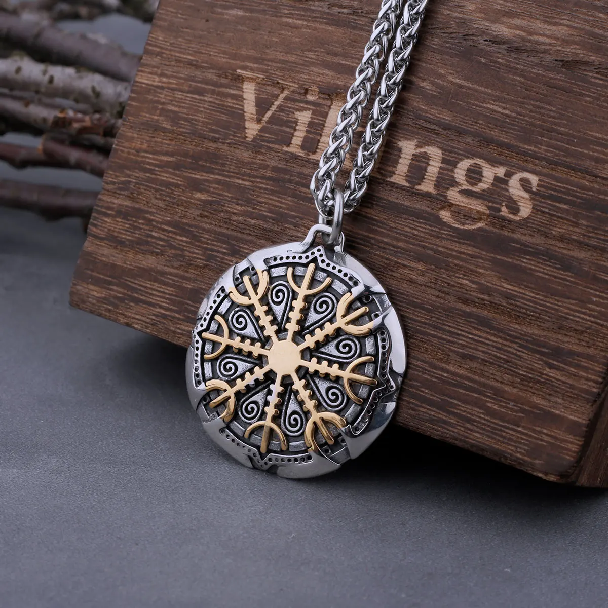 Vintage Viking Vegvisir Rune Necklace Stainless Steel Men Compass Amulet Pendant Fashion Punk Nordic Jewelry As Gift