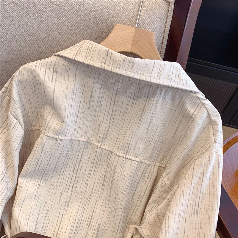 النمط الفرنسي الراقية بلايز السيدات موضة الخصر حزام قميص غير رسمي مع حزام الخامس الرقبة طويلة الأكمام قمصان فضفاضة للنساء