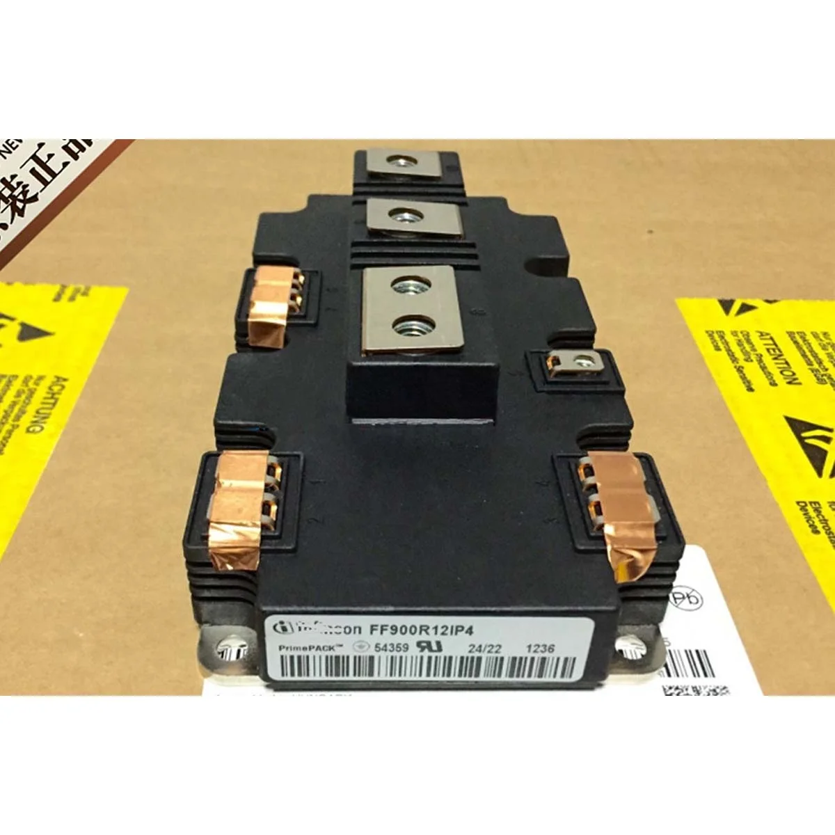 

IGBT POWER MODULE FF900R12IP4 FF900R12IE4 FF650R12IP4 FF650R12IE4 FF650R17IP4 FF650R17IE4 FF1200R12IE5