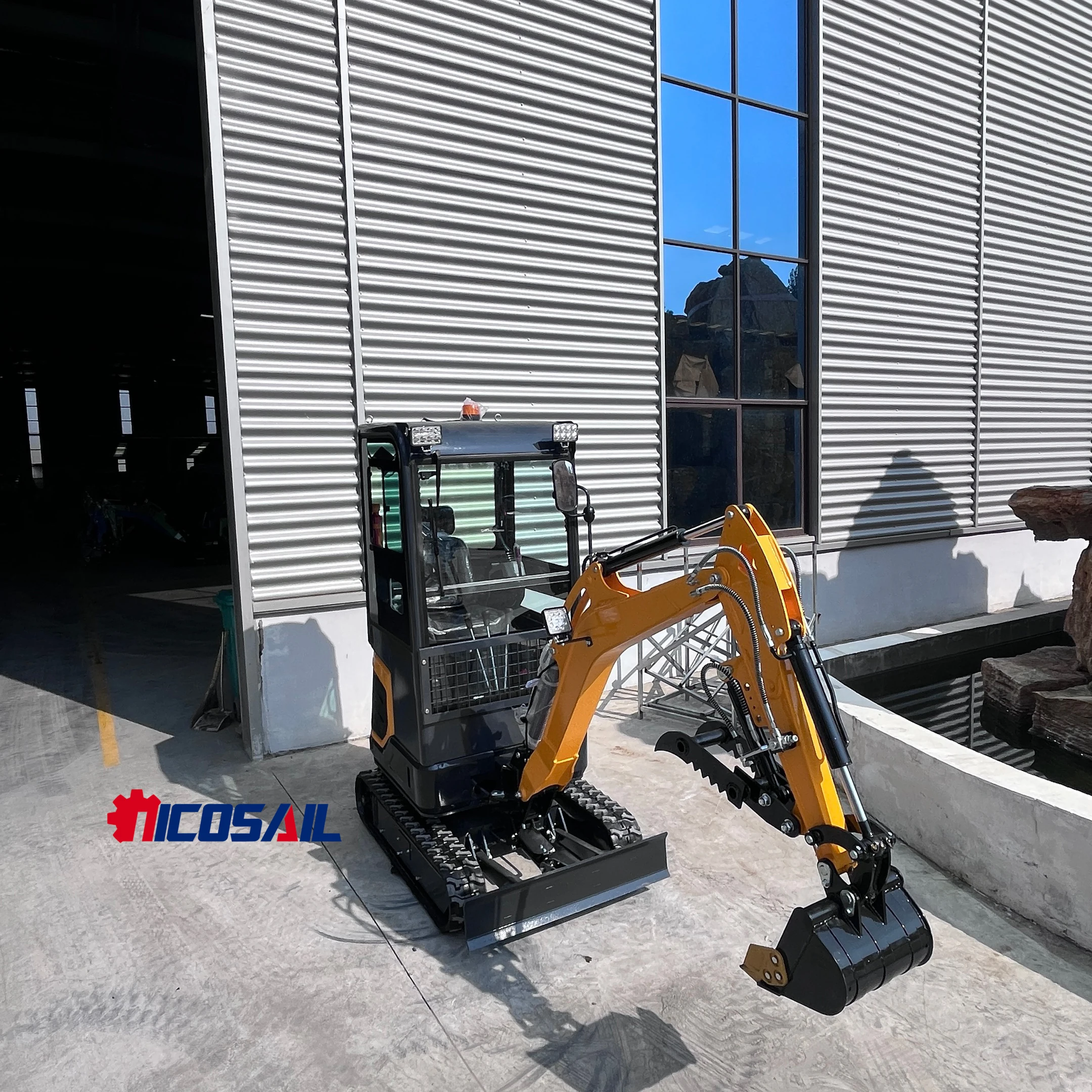 

Chinese Mini Excavator 1.8-ton Tracked EPA Engine Mini Excavator Free After sales Agricultural Excavator Price