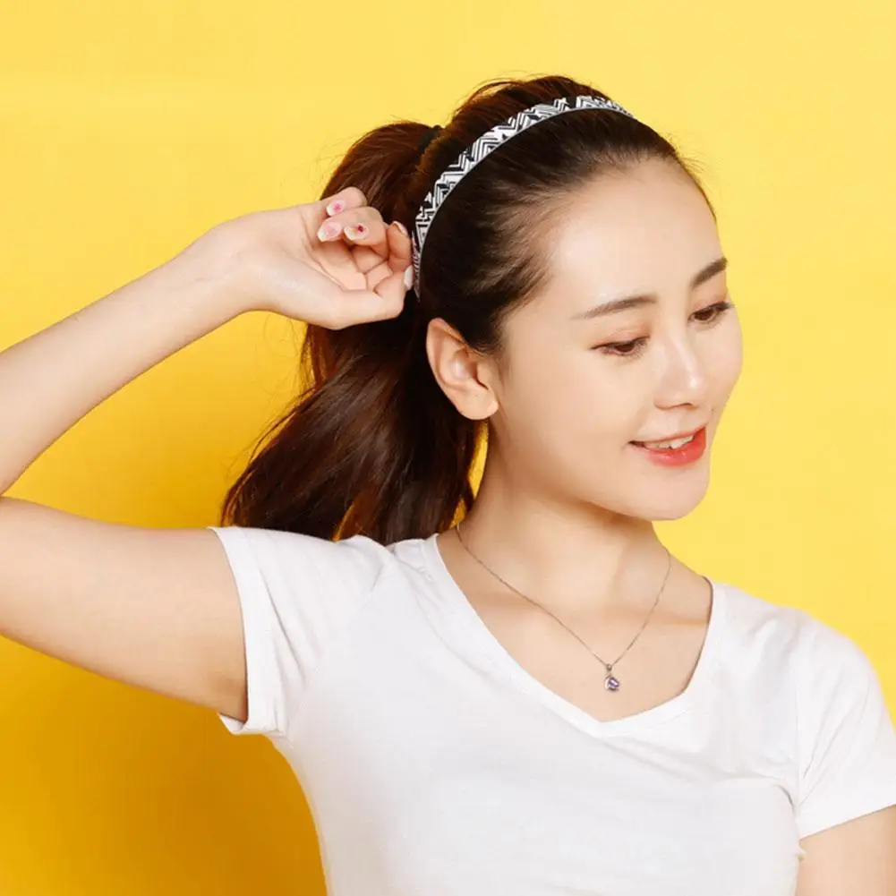 Unisex Sports Hairband Non-Slip Silicone Strip Sweat Guide Elastic Headbands Sweatband Yoga Running Fitness Hair Accessories
